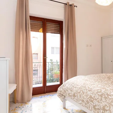 Residence Sorrento 2 Apartment *